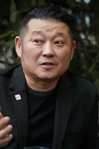 Рүстем Әбдірашев