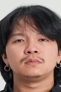 ชาติชาย ชินศรี