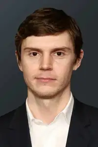 Evan Peters